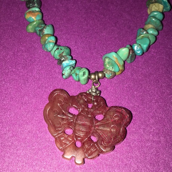 Teal necklace with gem - Picture 2 of 2